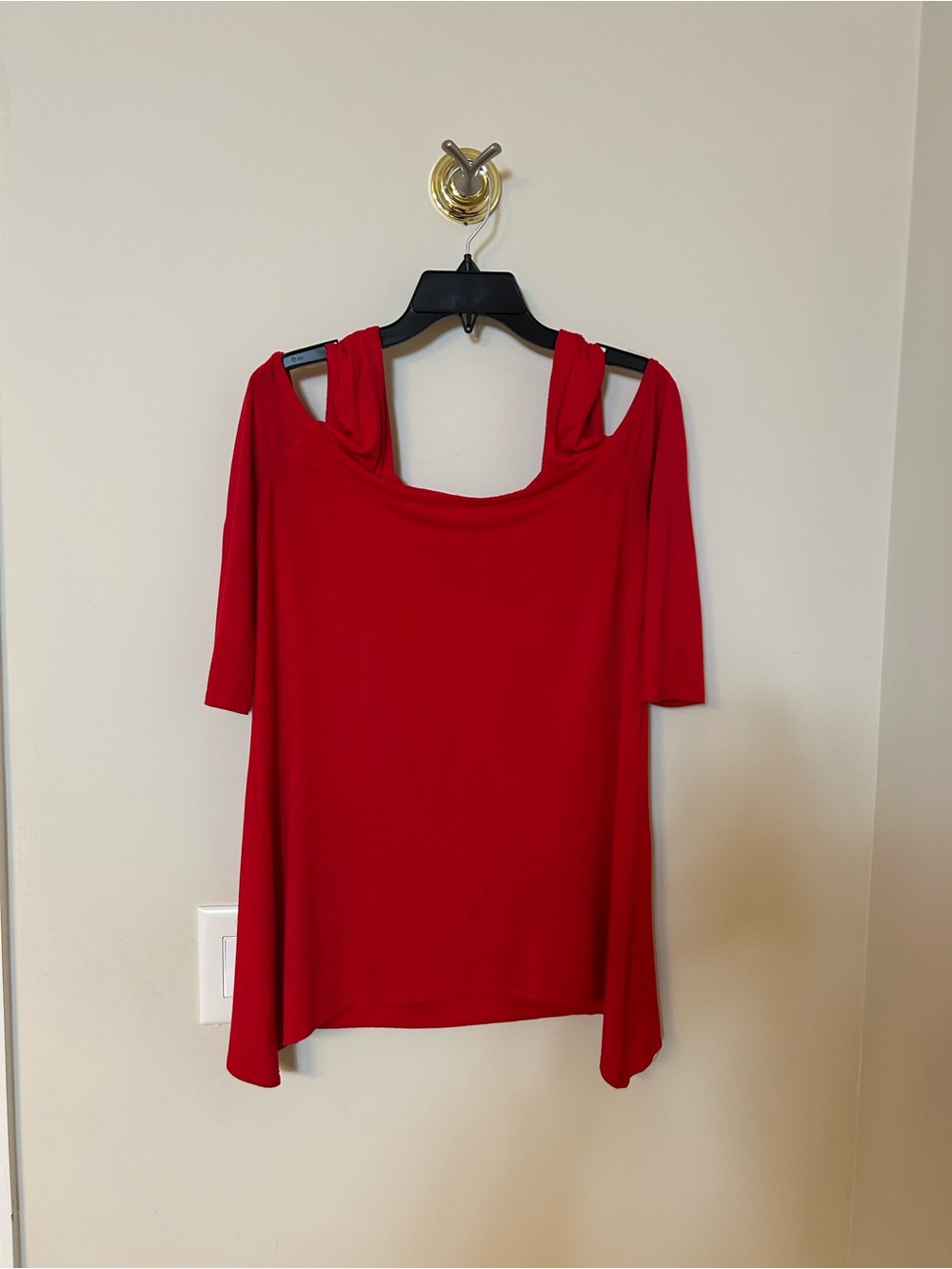 Women’s Red Cold-Shoulder Tunic Top